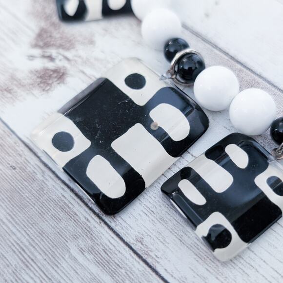 Vintage Necklace Retro Statement Black, White, Cream, Silver Tone - Picture 7 of 9